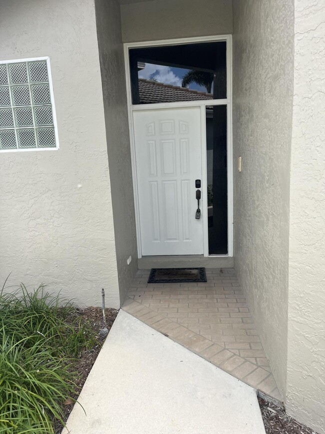 8417 Quail Meadow Way in West Palm Beach, FL - Building Photo - Building Photo