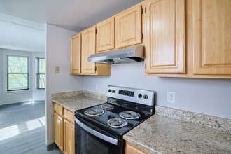 Parmelee Court in Boston, MA - Foto de edificio - Interior Photo