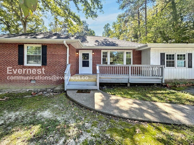 property at 5631 Swan Dr