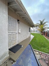 5026 W 111th Pl, Unit 1 in Inglewood, CA - Building Photo - Building Photo