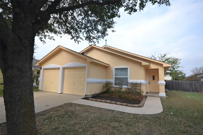 411 Golden Gate Dr in Leander, TX - Building Photo - Building Photo