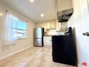 2027 Euclid St in Santa Monica, CA - Building Photo - Building Photo