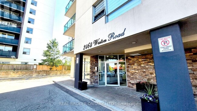 property at 2464-2464 Weston Rd