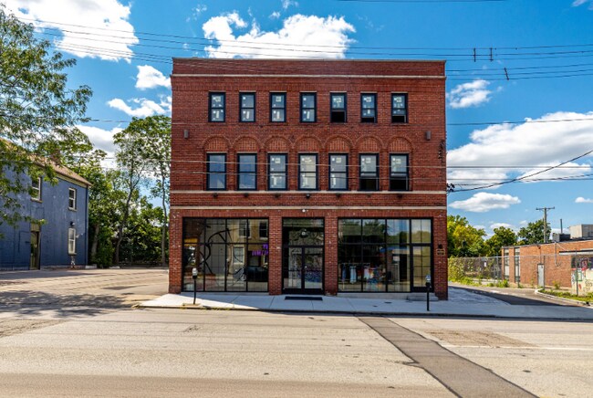6011 Madison Rd-Unit -Apt 7 in Cincinnati, OH - Building Photo - Building Photo