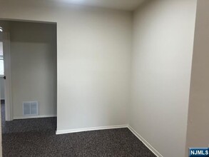 59A Park Ave in Park Ridge, NJ - Building Photo - Building Photo