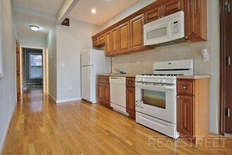 479 Hicks St in Brooklyn, NY - Building Photo - Building Photo