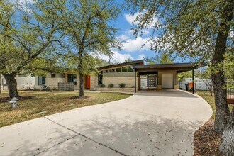 488 Starlight Vlg Lp in Leander, TX - Building Photo - Building Photo