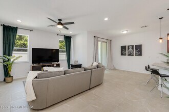 1470 Isabella Dr in Melbourne, FL - Building Photo - Building Photo