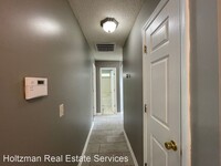 126 Wayfair Ln photo'