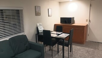 190 S Gulling St in Portola, CA - Building Photo