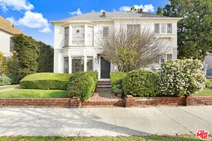 158 S Elm Dr in Beverly Hills, CA - Building Photo