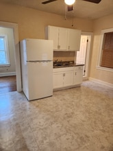 9631 S Ave M, Unit 2 in Chicago, IL - Building Photo - Building Photo