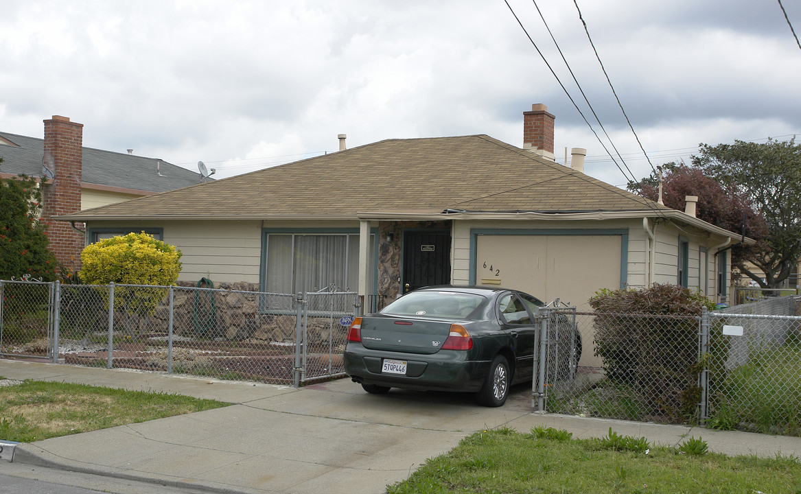 642 S 16th St in Richmond, CA - Building Photo