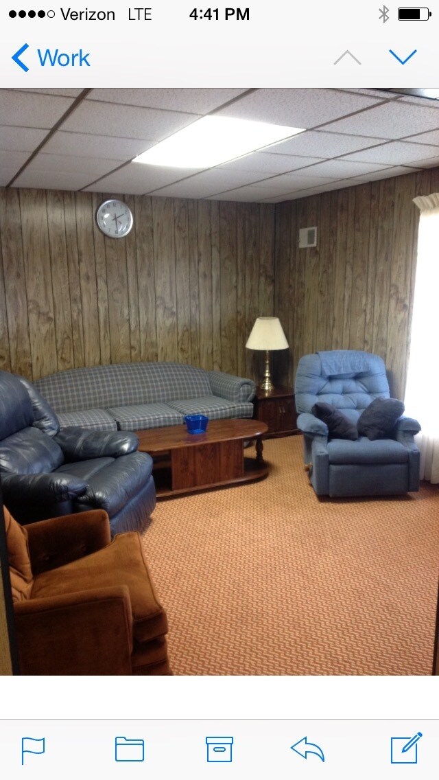 1600 2nd St Apartments and Nearby Moundsville Apartments For Rent