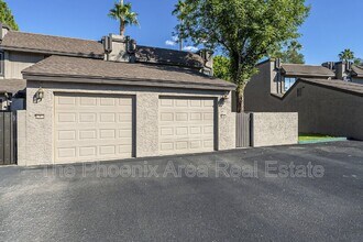 2232 W Lindner Ave in Mesa, AZ - Foto de edificio - Building Photo