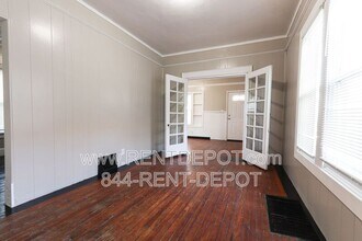 21 E Tennessee St in Evansville, IN - Building Photo - Building Photo