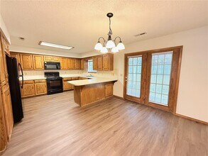 2972 N John Wayne Dr in Fayetteville, AR - Building Photo - Building Photo