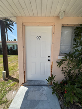 1064 N Tamiami Trl in North Fort Myers, FL - Building Photo - Building Photo
