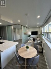 15 Walmer Rd in Toronto, ON - Building Photo - Building Photo