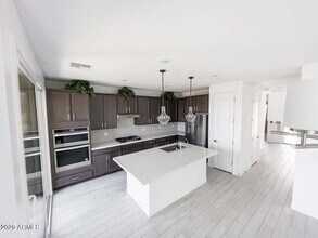 833 W Park Ave in Chandler, AZ - Foto de edificio - Building Photo