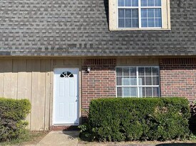 40 Wilma Ave in Farmington, AR - Building Photo