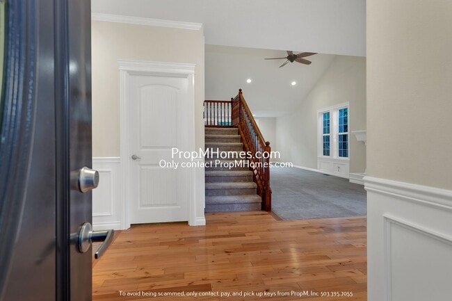 18683 Heskett Ct in Oregon City, OR - Building Photo - Building Photo