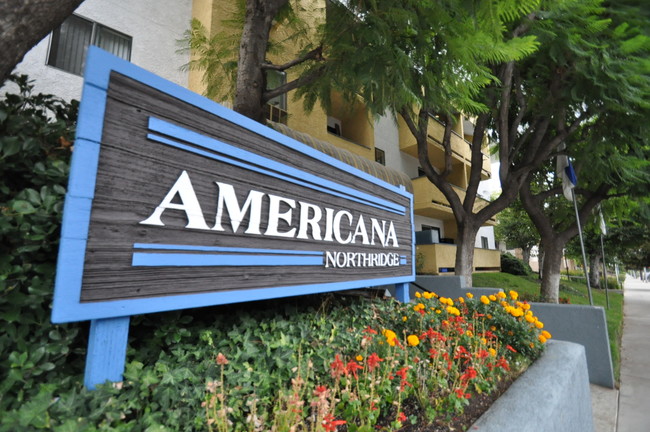 Americana Northridge in Northridge, CA - Building Photo - Building Photo