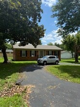 155 Daniel St in Savannah, TN - Building Photo - Building Photo