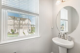 5063 Silver Oak Dr in Rosedale, MD - Building Photo - Building Photo