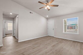 14541 Faxon Yucca in Horizon City, TX - Building Photo - Building Photo