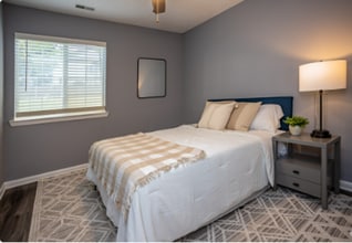 The District Knoxville in Knoxville, TN - Foto de edificio - Building Photo