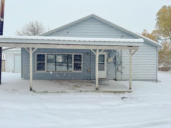 6868 Coffeen Ave in Sheridan, WY - Building Photo - Building Photo