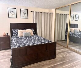 21071 Gary Dr, Unit PRIMARY BEDROOM in Castro Valley, CA - Building Photo - Building Photo