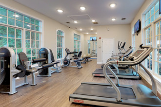 Legends at Charleston Park in North Charleston, SC - Building Photo - Interior Photo