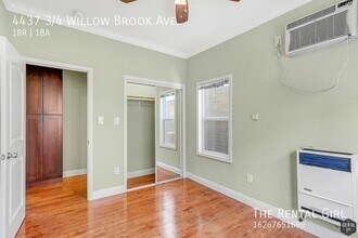 4519 3/4-4434 Willow Brook Ave in Los Angeles, CA - Building Photo - Building Photo