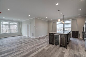 110 New York Ave in Halesite, NY - Building Photo - Building Photo