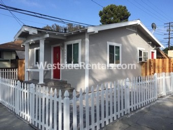 9650 Braddock Dr, Unit 211 in Culver City, CA - Foto de edificio - Building Photo