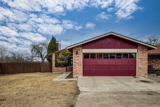 122 Garden Crest Cir in Del Rio, TX - Building Photo - Building Photo