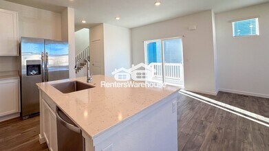 530 Kiowa Ave in Bennett, CO - Foto de edificio - Building Photo