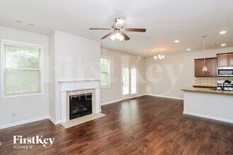 404 Silverwood Dr in Dallas, GA - Building Photo - Building Photo