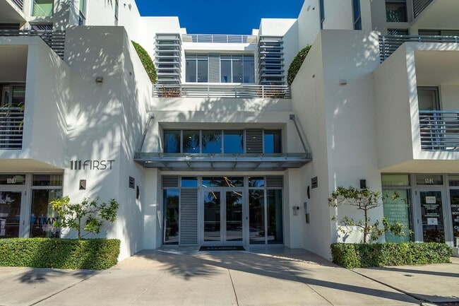 property at 111 SE 1st Ave