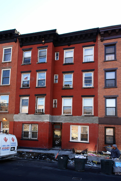 475 Hicks St in Brooklyn, NY - Building Photo