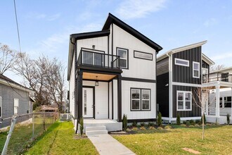 2015 9th Ave N in Nashville, TN - Building Photo - Building Photo