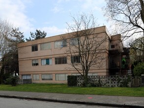 Coral Manor in Vancouver, BC - Building Photo - Building Photo