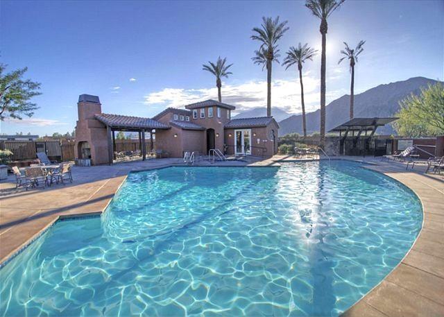 52160 Desert Spoon Ct in La Quinta, CA - Building Photo