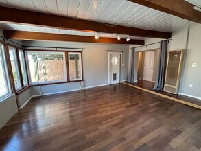 4110 1/2 Pepper Dr, Unit 4110 1/2 Pepper Dr. in San Diego, CA - Building Photo - Building Photo