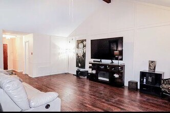 13518 Cassia Way in San Antonio, TX - Building Photo - Building Photo