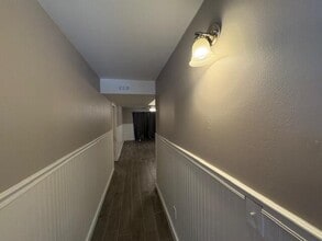 209 W Miracle Strip Pkwy in Mary Esther, FL - Building Photo - Building Photo