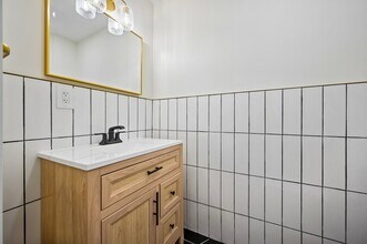 1702 N Stillman St in Philadelphia, PA - Foto de edificio - Building Photo