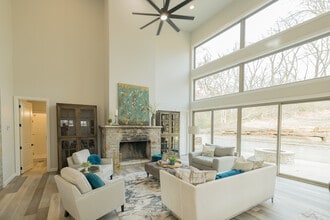 3405 Redbud Ln in Tulsa, OK - Building Photo - Building Photo